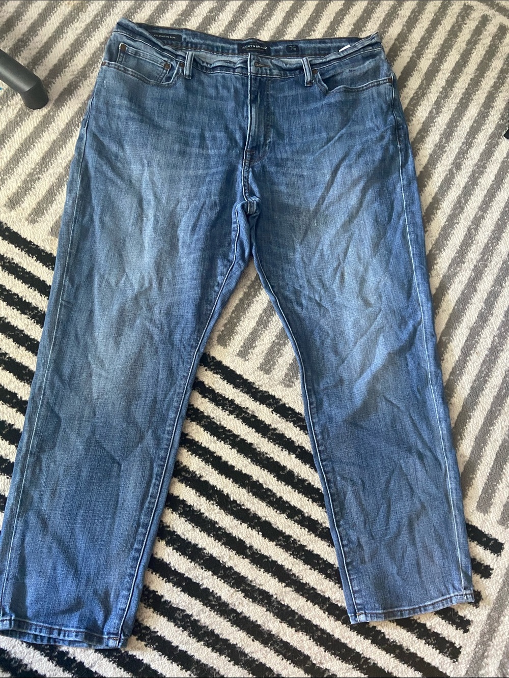 Lucky Brand Men's Mid-Blue Relaxed Jeans
